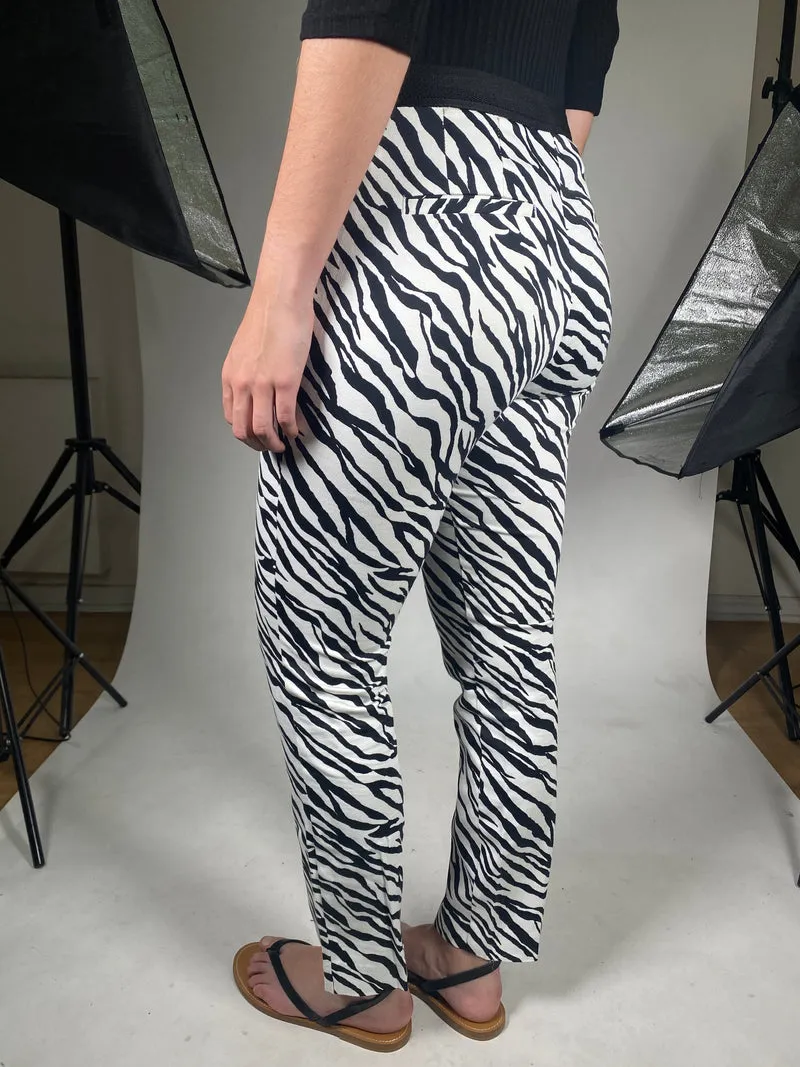 ZARA Pantalón Cebra